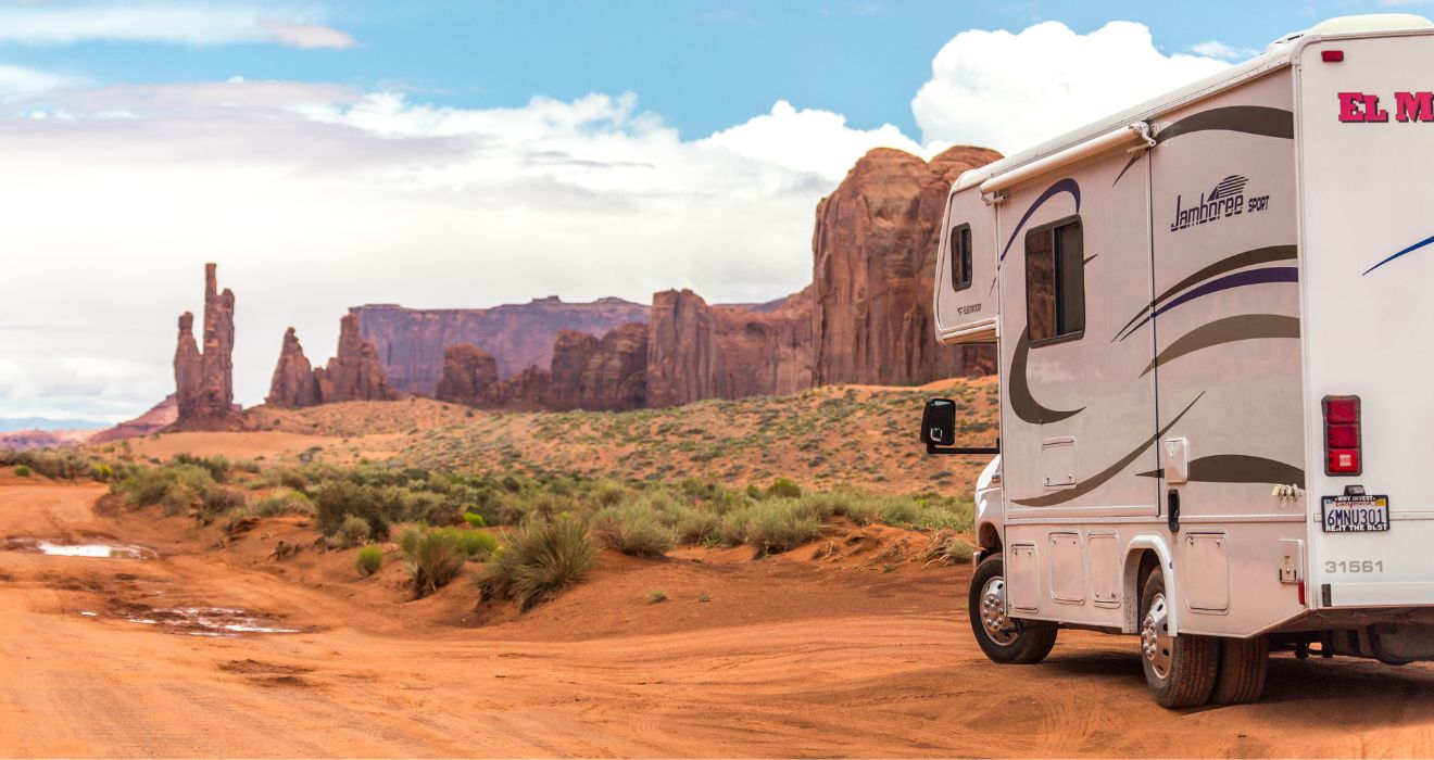 Navi für Wohnmobil mit Campingplätzen, Navigationsgerät für Wohnmobile mit großer Routenplanung